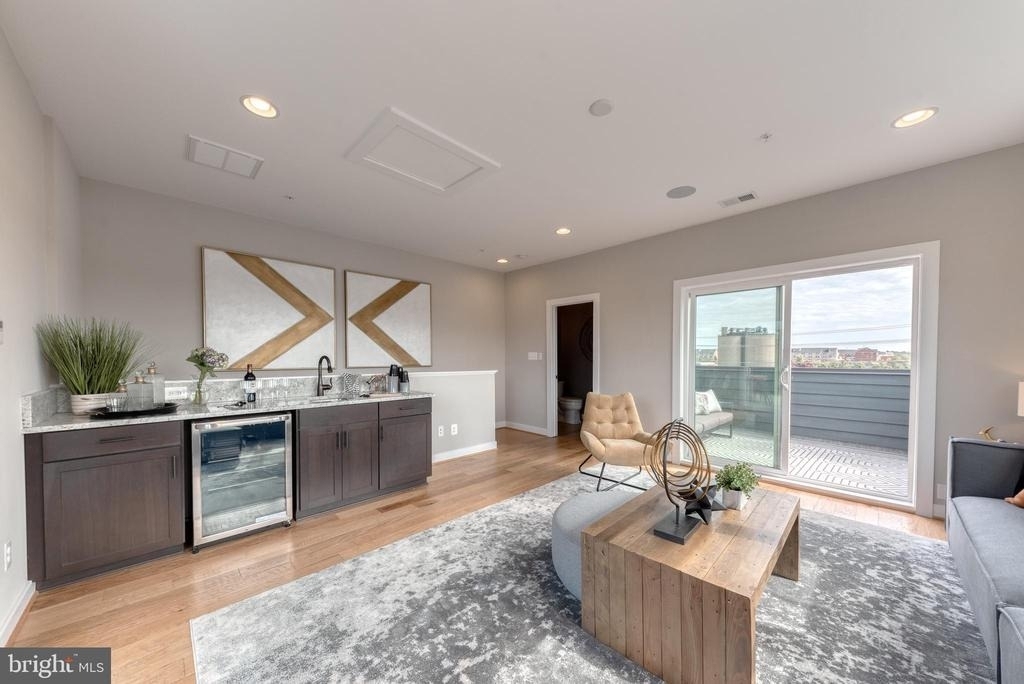 917 Grundy Street - Photo 32