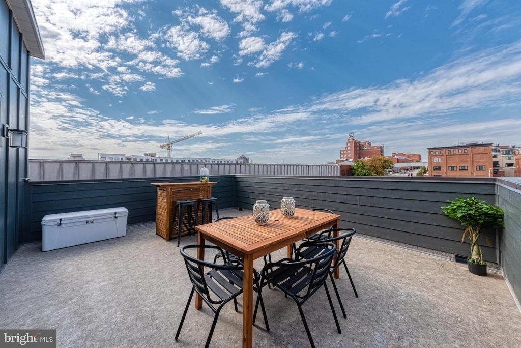 917 Grundy Street - Photo 36