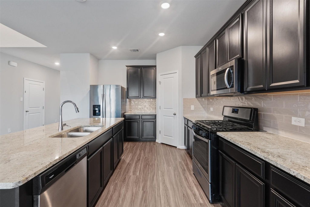 17300 Antioch Ave - Photo 7