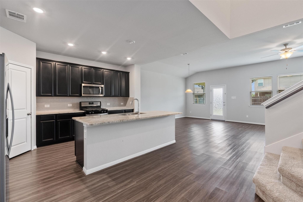 17300 Antioch Ave - Photo 5