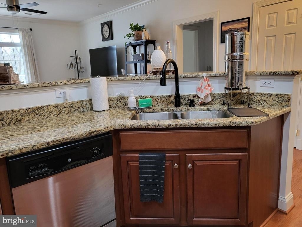 8535 Veterans Highway - Photo 3