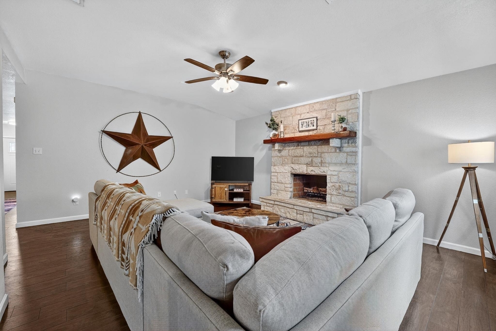 14906 Foy Dr - Photo 4