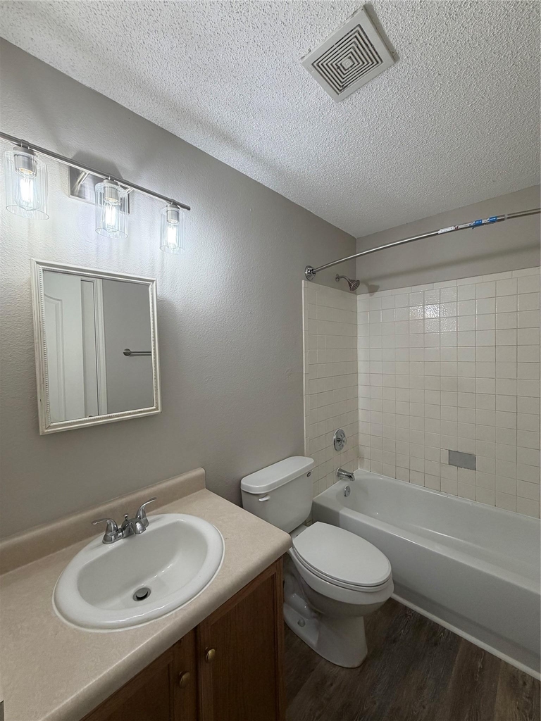 305 Stone Park - Photo 13