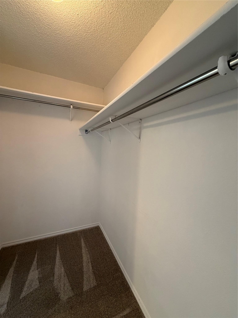 305 Stone Park - Photo 11