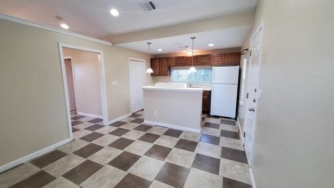 1116 Northwestern Ave - Photo 6