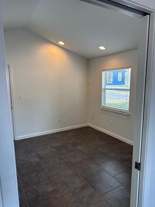 1116 Northwestern Ave - Photo 6