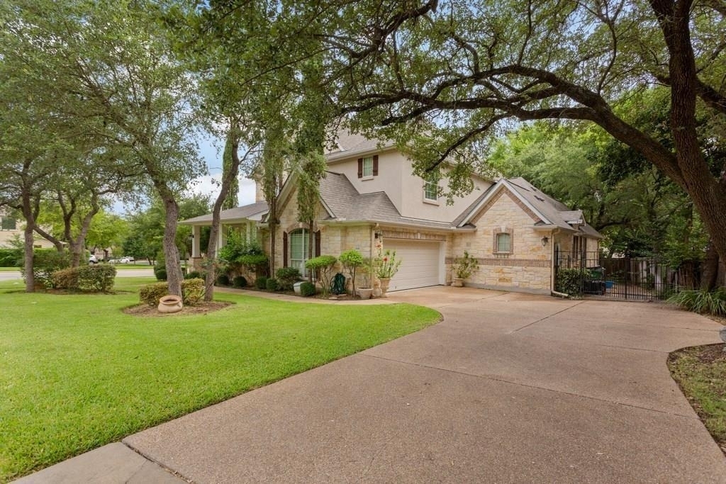 1442 River Forest Dr - Photo 1