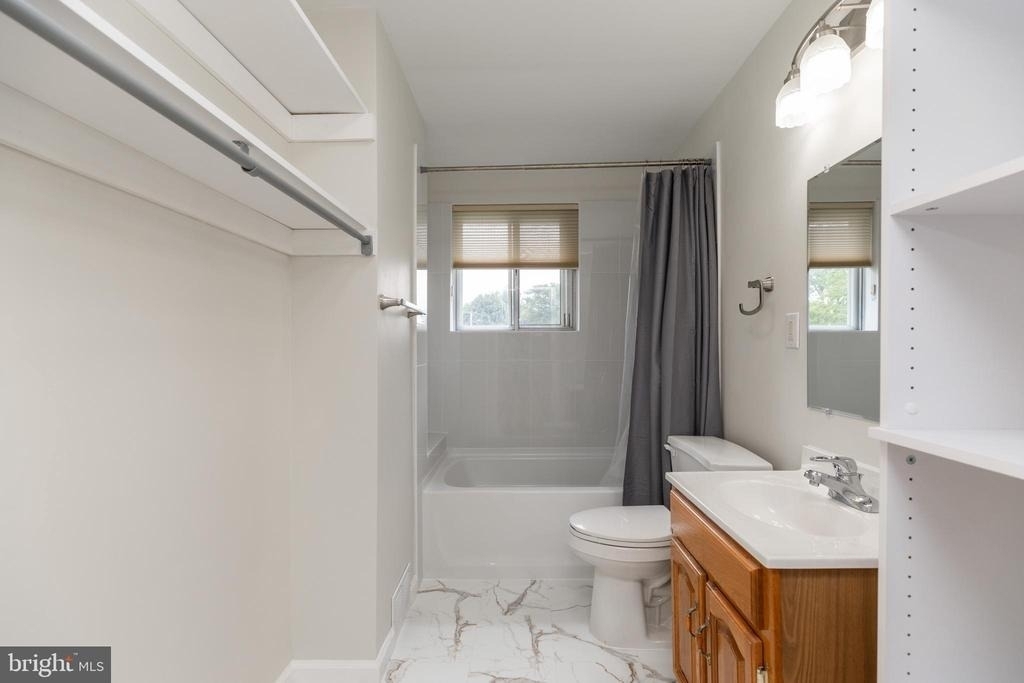 410 Woodlawn Avenue - Photo 23