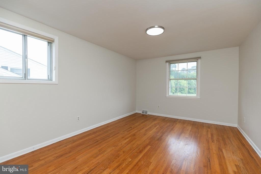 410 Woodlawn Avenue - Photo 20