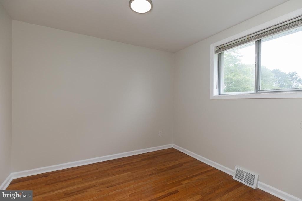 410 Woodlawn Avenue - Photo 27