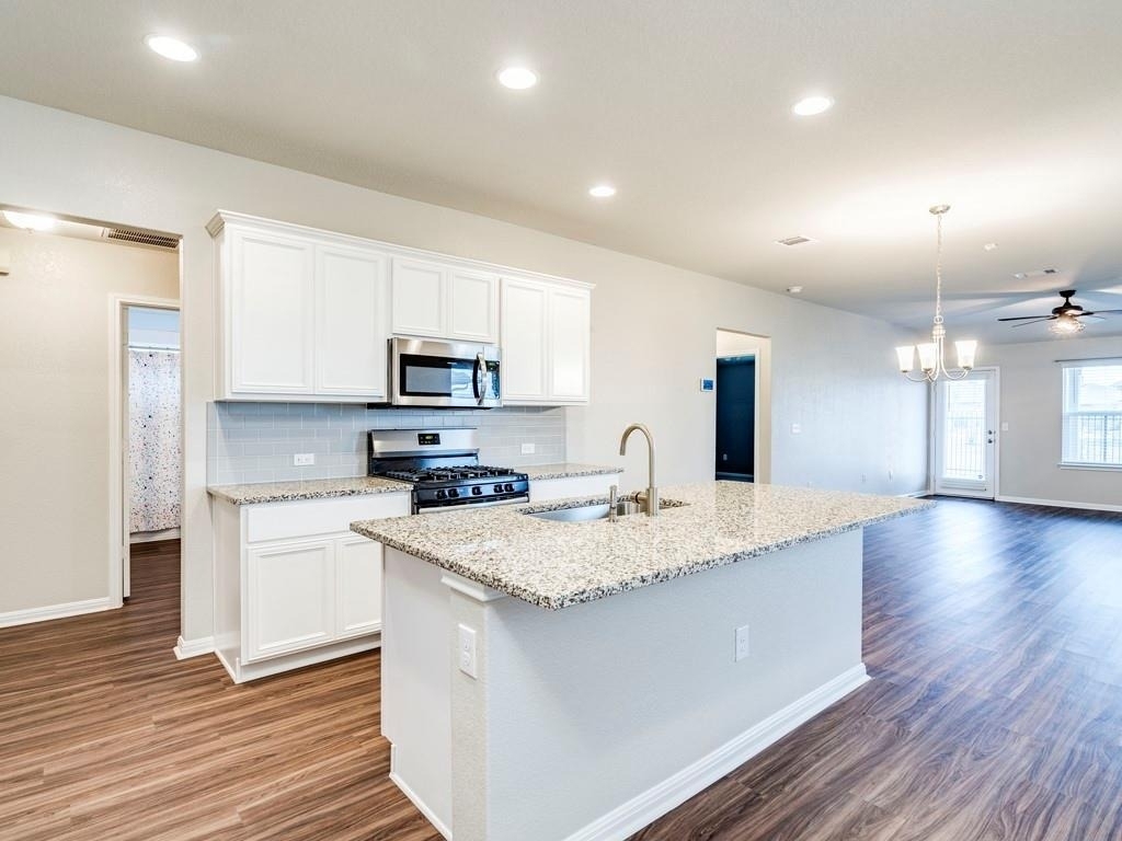 448 Dubina Ave - Photo 5