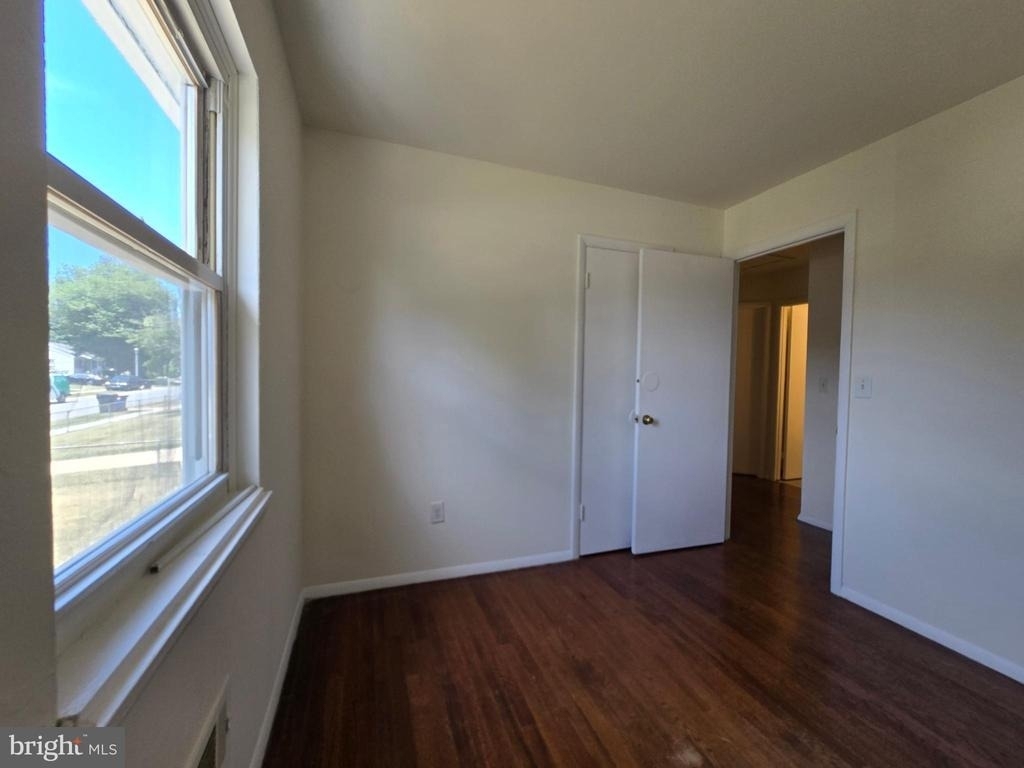 11 Glenwood Drive - Photo 16