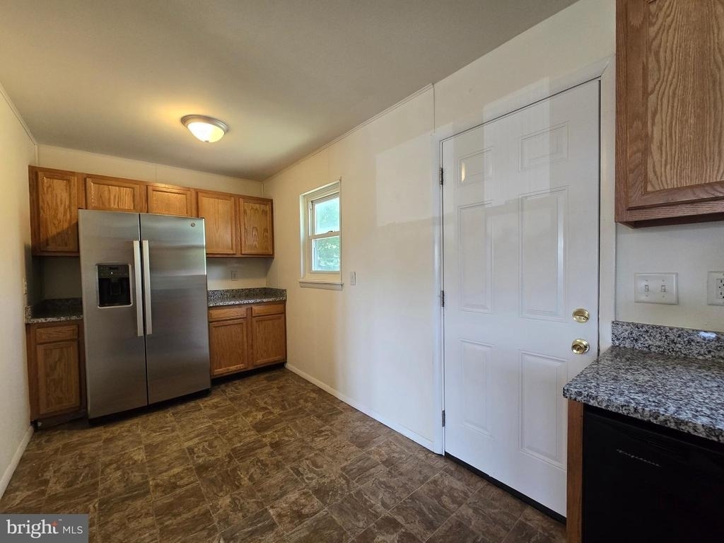 11 Glenwood Drive - Photo 11