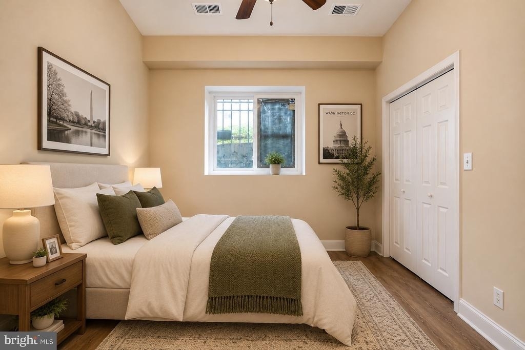 2834 R Street Se - Photo 6