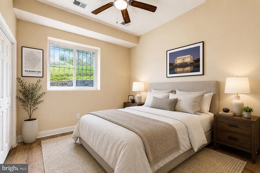 2834 R Street Se - Photo 4