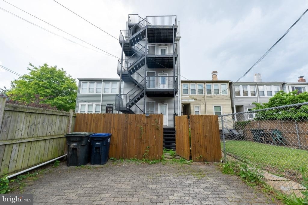 3803 10th Street Nw - Photo 25