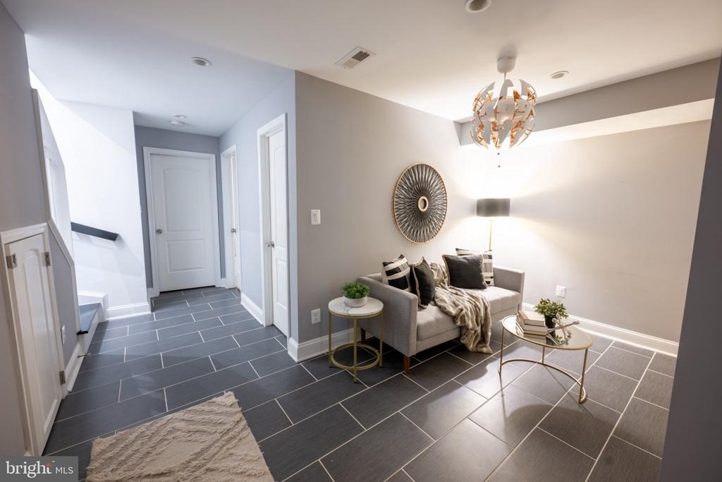 3803 10th Street Nw - Photo 7