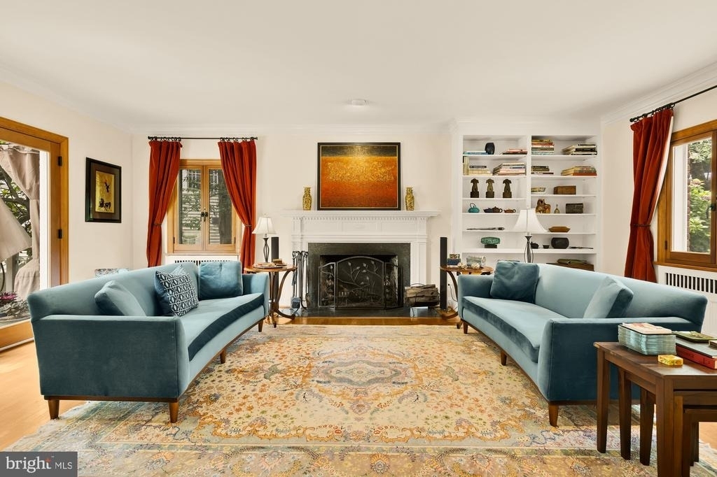 3111 Chain Bridge Road Nw - Photo 4