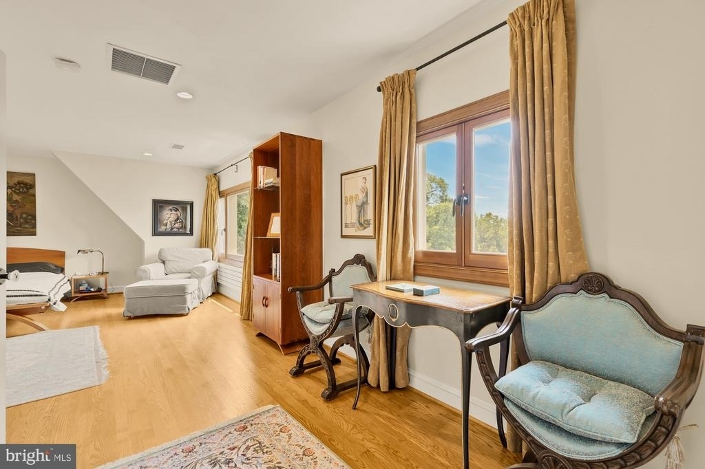 3111 Chain Bridge Road Nw - Photo 37
