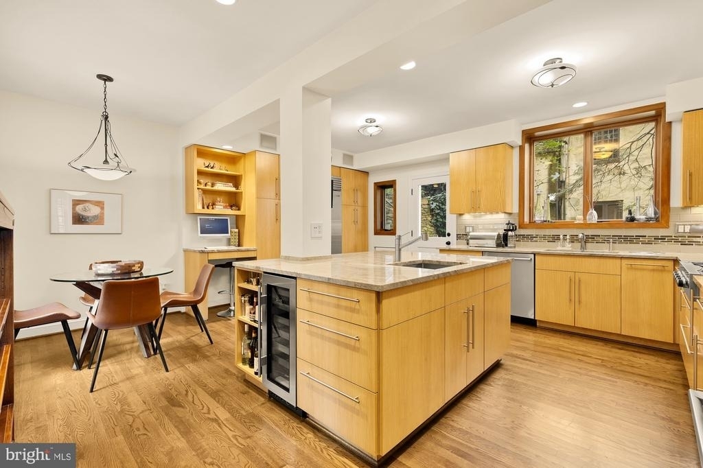 3111 Chain Bridge Road Nw - Photo 10