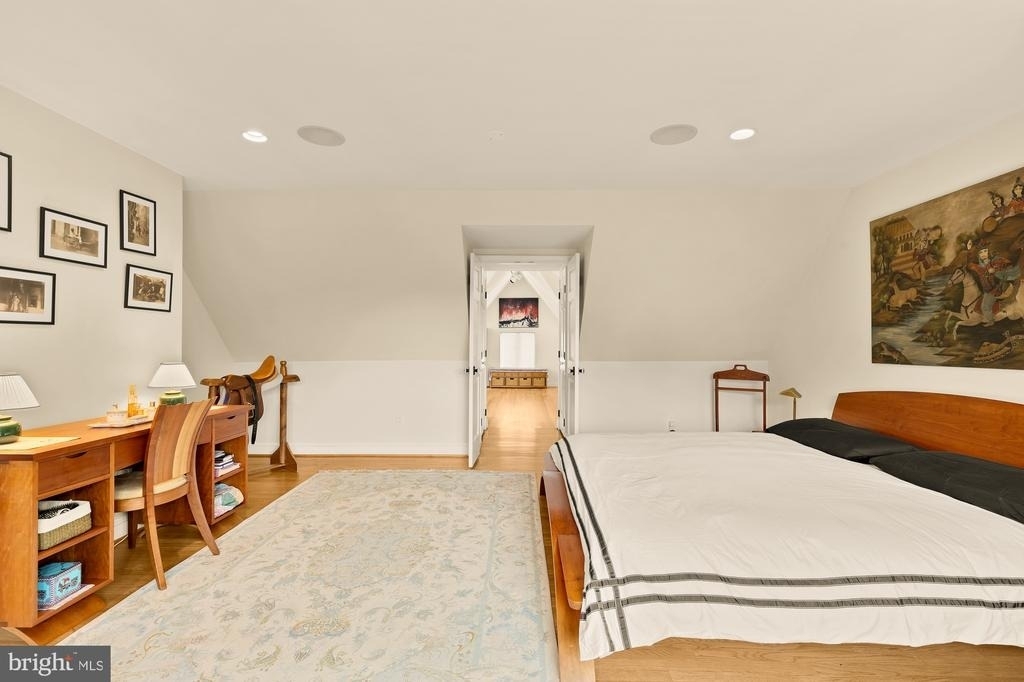 3111 Chain Bridge Road Nw - Photo 33