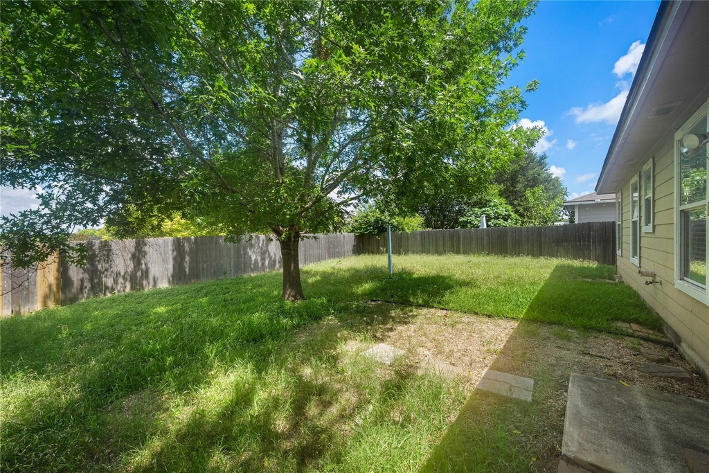 111 Quail Hollow Dr - Photo 14