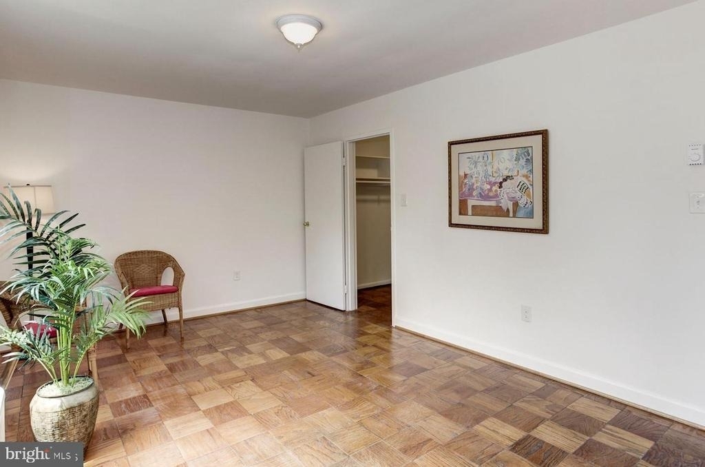 2400 41st Street Nw - Photo 16