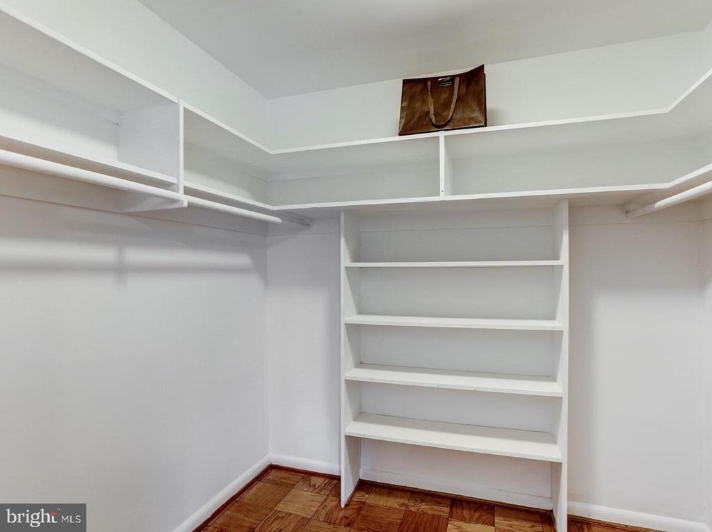 2400 41st Street Nw - Photo 18
