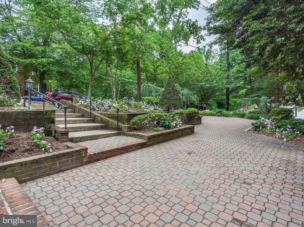 2400 41st Street Nw - Photo 22