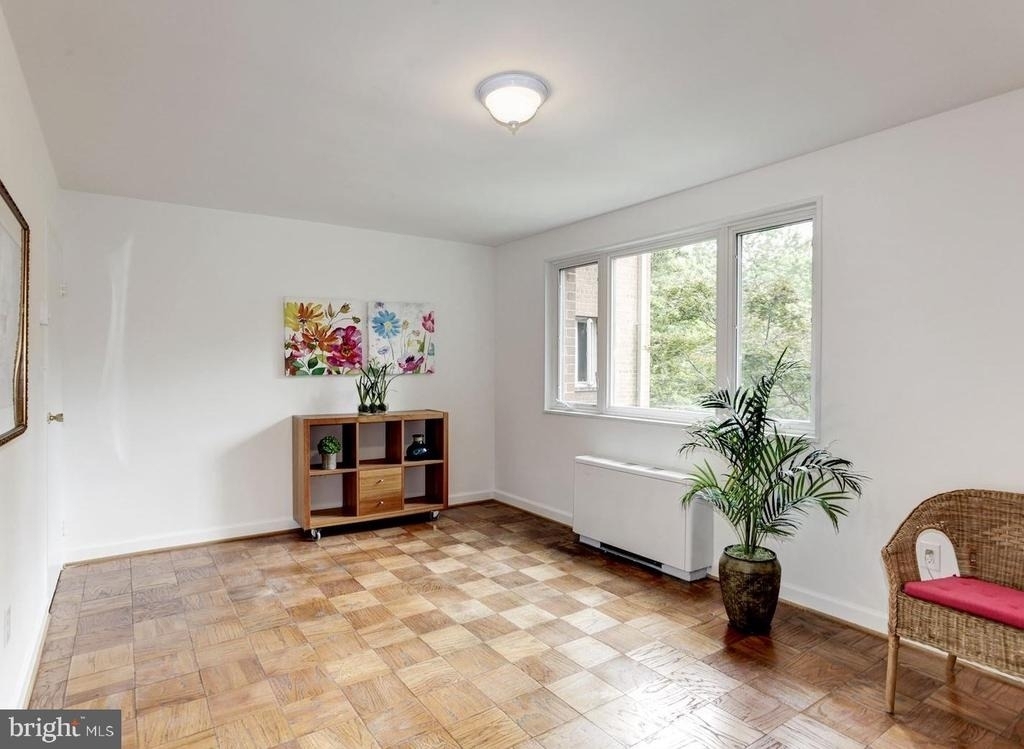 2400 41st Street Nw - Photo 14