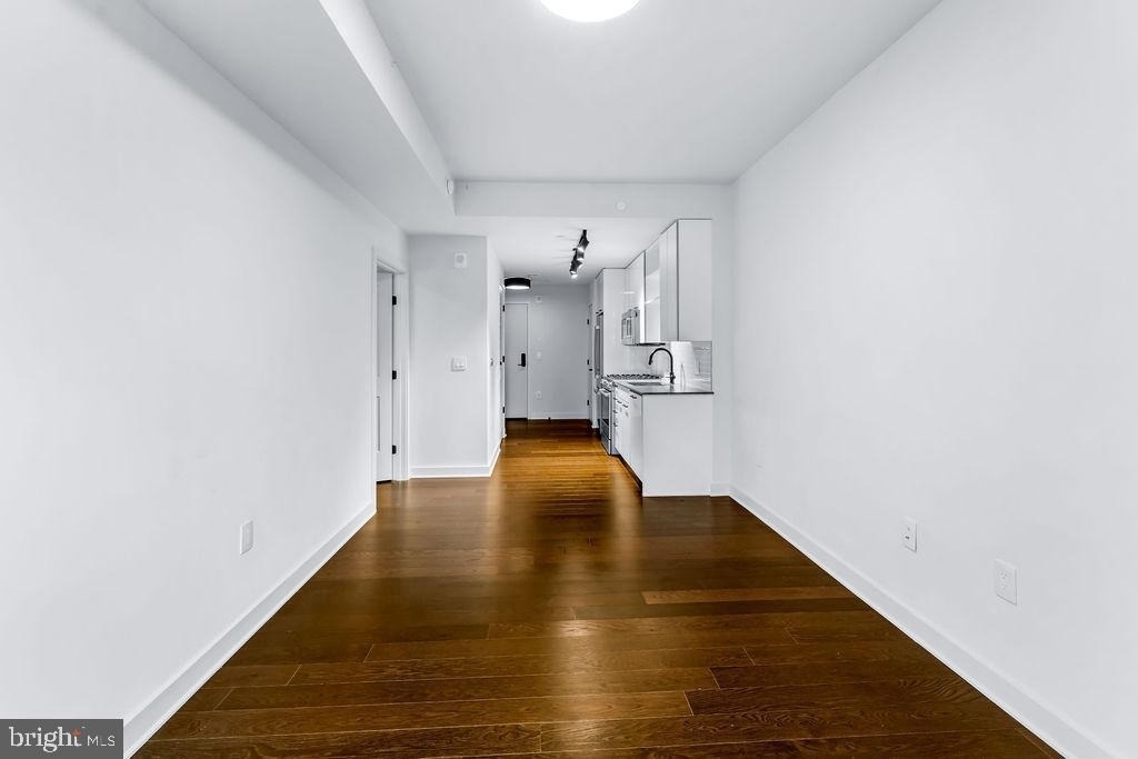 70 N Street Se - Photo 15