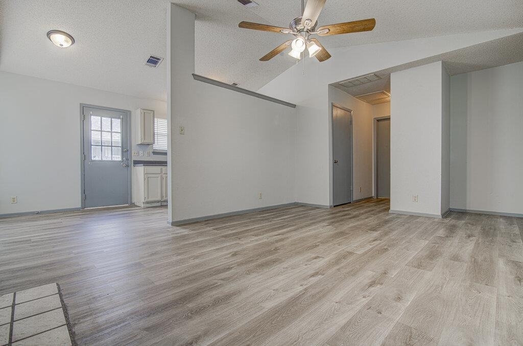 9624 Sugar Hill Dr - Photo 4