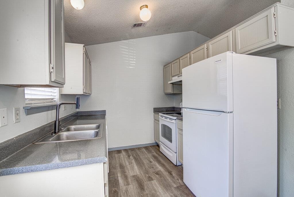 9624 Sugar Hill Dr - Photo 9