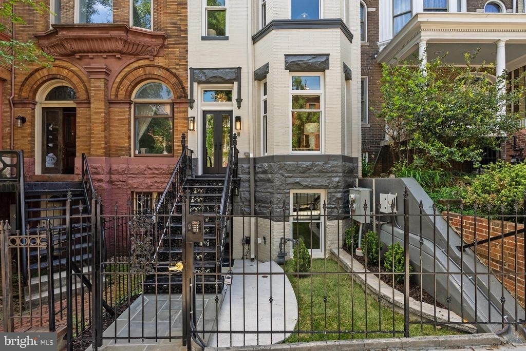 1816 Belmont Road Nw - Photo 9