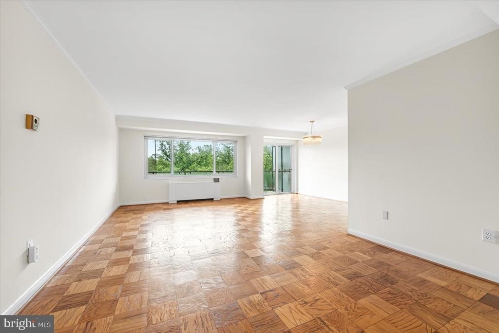 4201 Cathedral Avenue Nw - Photo 6