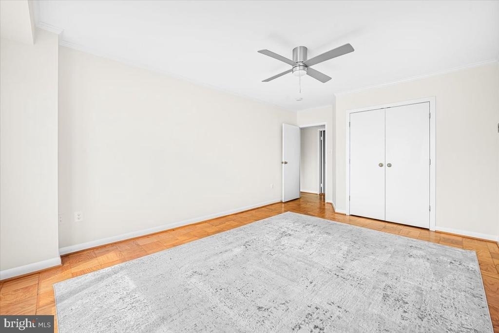 4201 Cathedral Avenue Nw - Photo 9