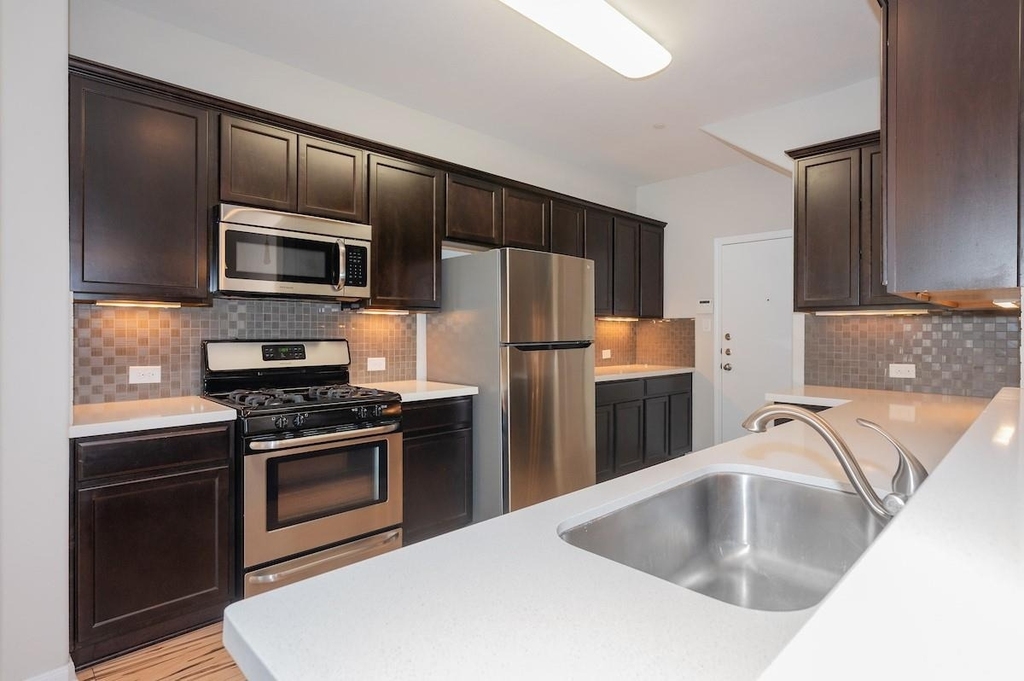 1620 Bryant Dr - Photo 8