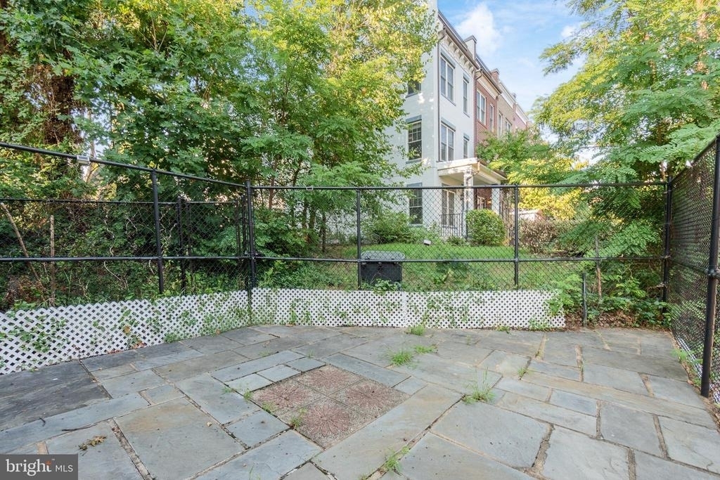 2835 4th Street Ne - Photo 25