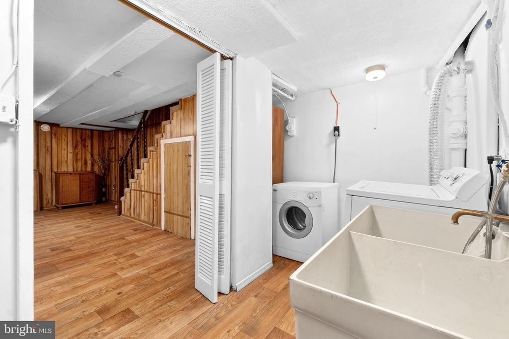 2835 4th Street Ne - Photo 22