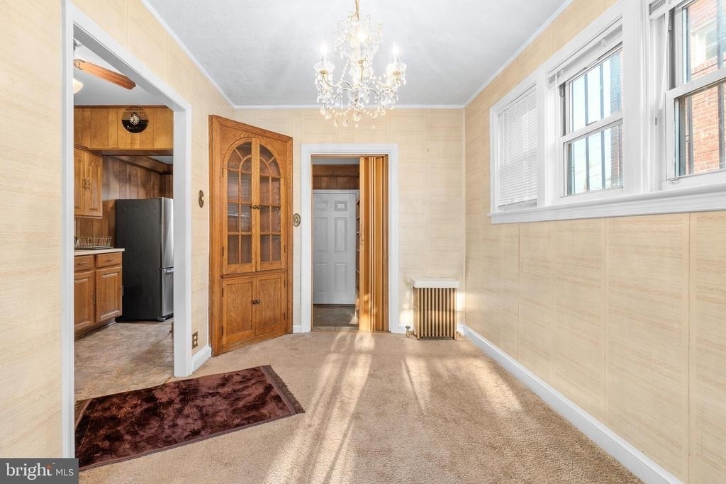 2835 4th Street Ne - Photo 5