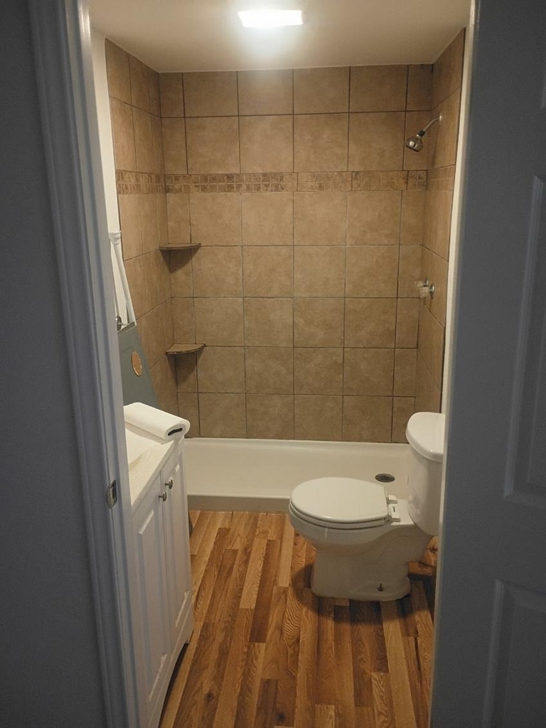 1604 Wilson St - Photo 12