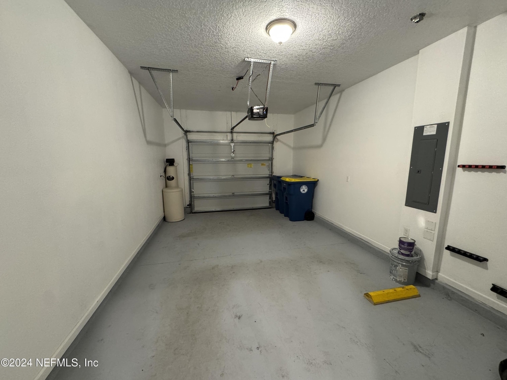 936 Capitol Parkway - Photo 25