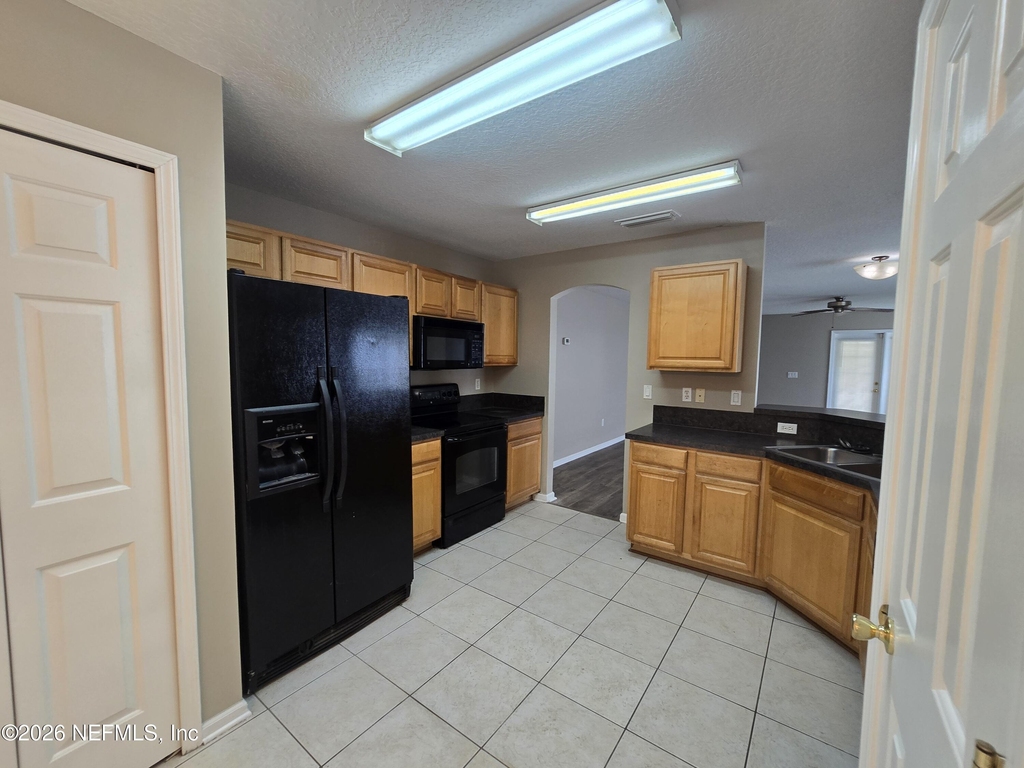 4119 Pebble Brooke Circle - Photo 4