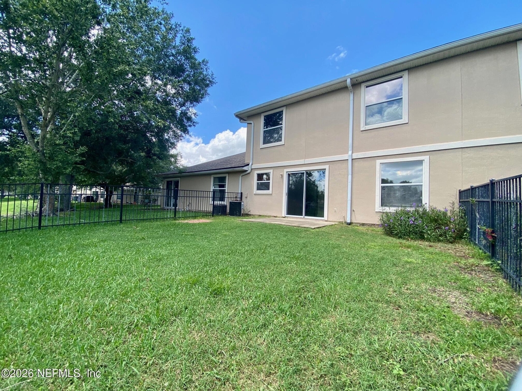 1530 Vineland Circle - Photo 34