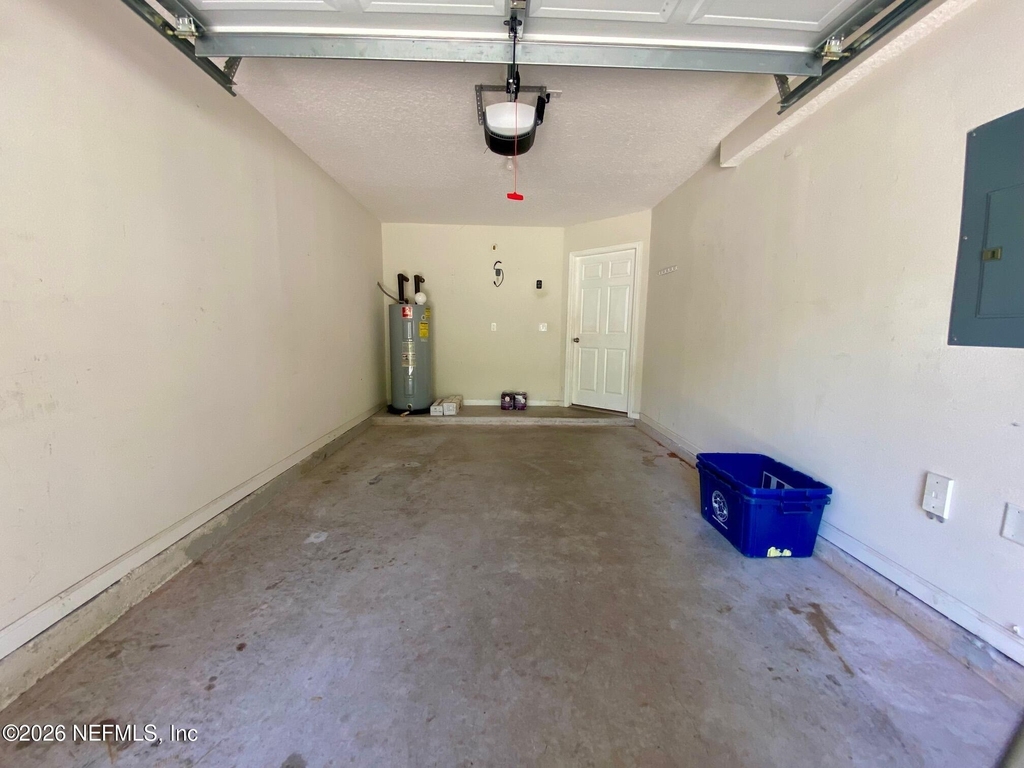 1530 Vineland Circle - Photo 36