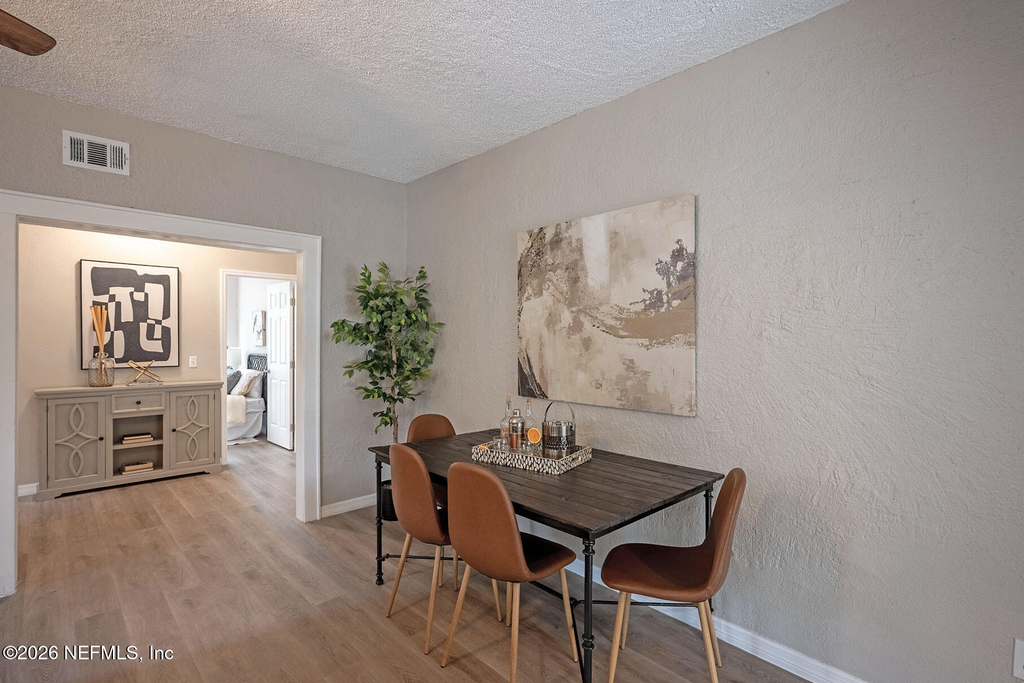 325 Alder Street - Photo 2