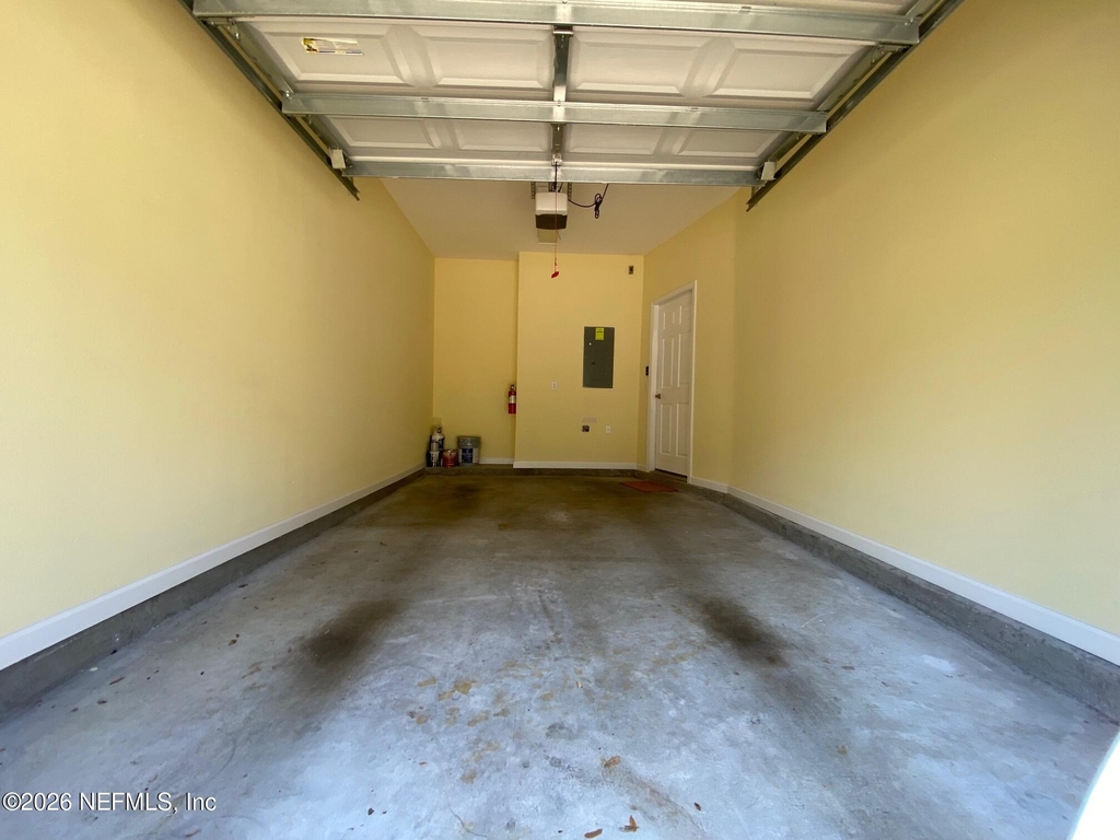 11312 Estancia Villa Circle - Photo 26