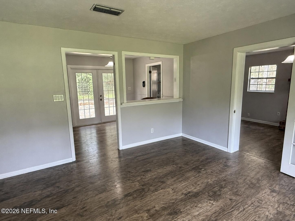 7451 Crill Avenue - Photo 4