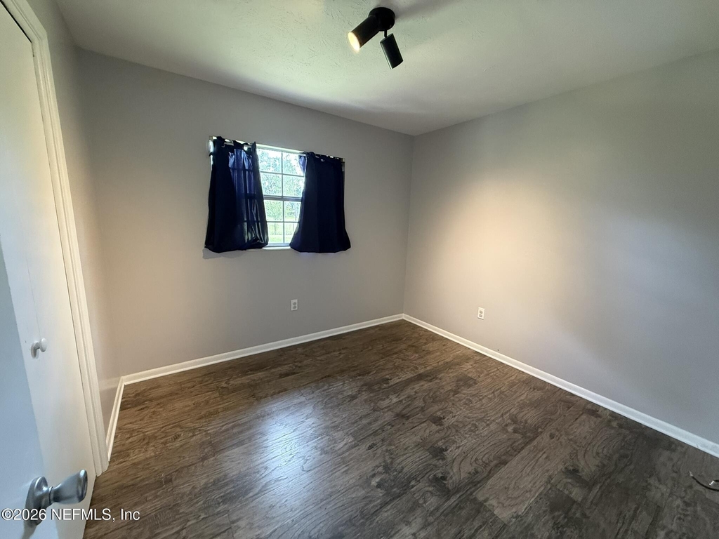 7451 Crill Avenue - Photo 13