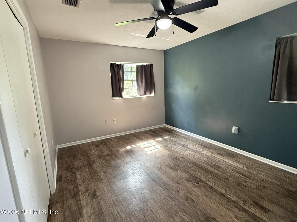 7451 Crill Avenue - Photo 11